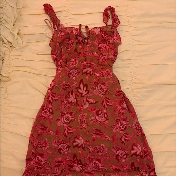 White Fox Boutique Pink and Tan Floral Dress - Picture 3 of 3